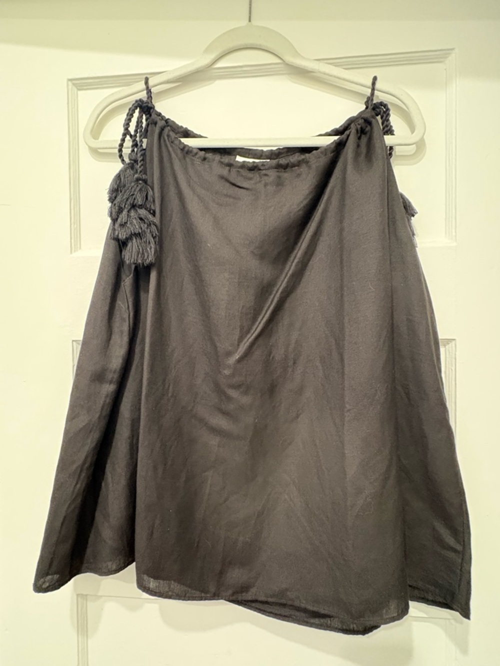 NWT Amour Vert Cor Cor Black Tassel Tank - Picture 3 of 6